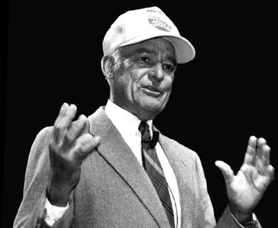 Le cœur de l’entreprise — Sam Walton : « Le client est le seul patron » — culture client et fondations d’entreprise.